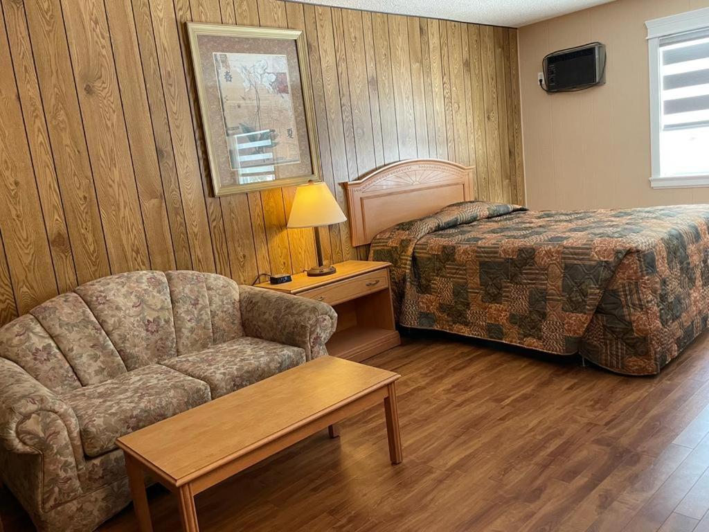 Green View Motel And Rv Park Greenwood ภายนอก รูปภาพ