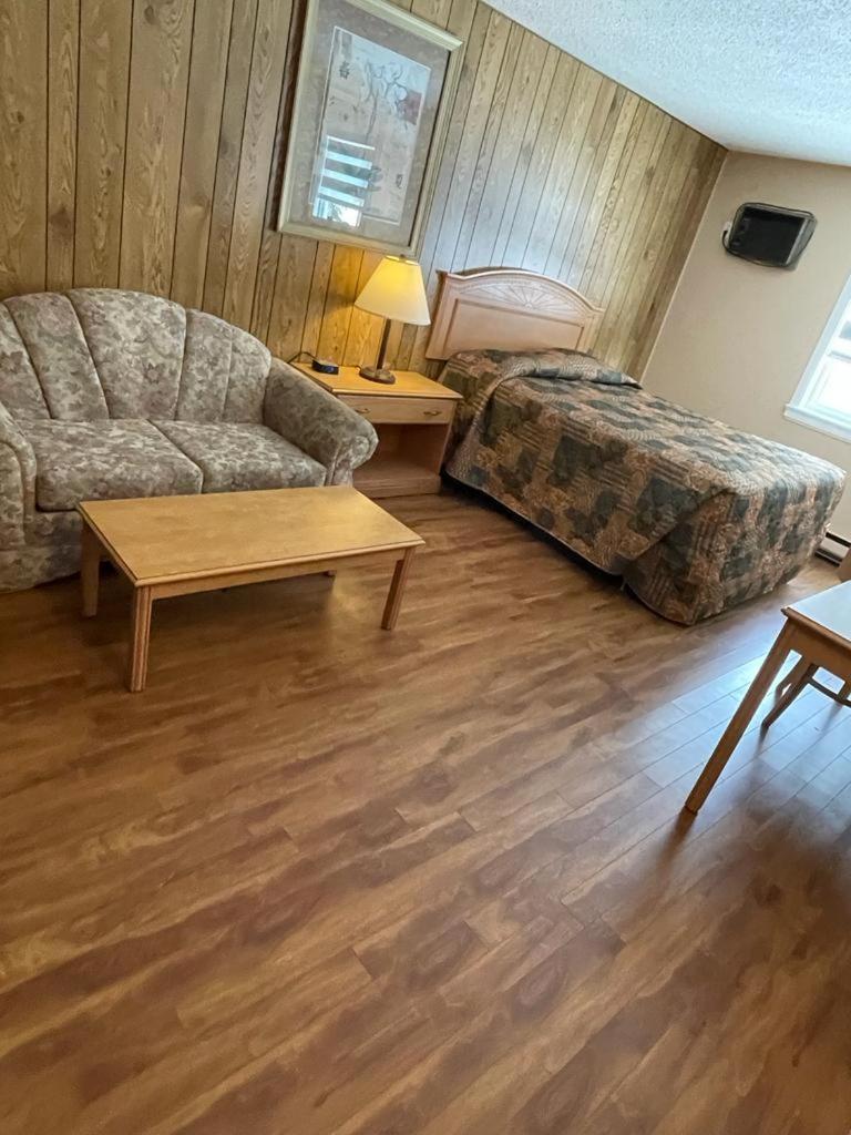 Green View Motel And Rv Park Greenwood ภายนอก รูปภาพ