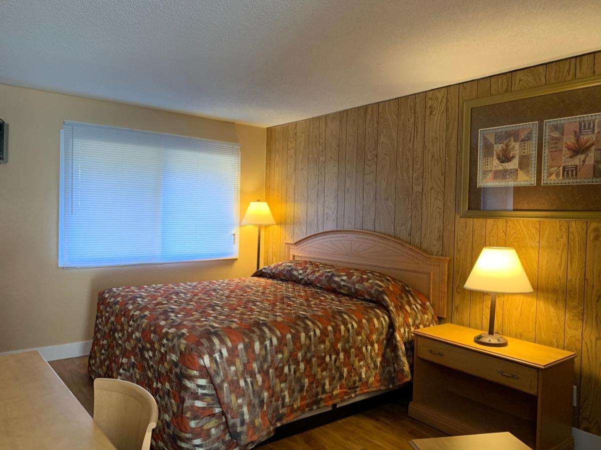 Green View Motel And Rv Park Greenwood ภายนอก รูปภาพ