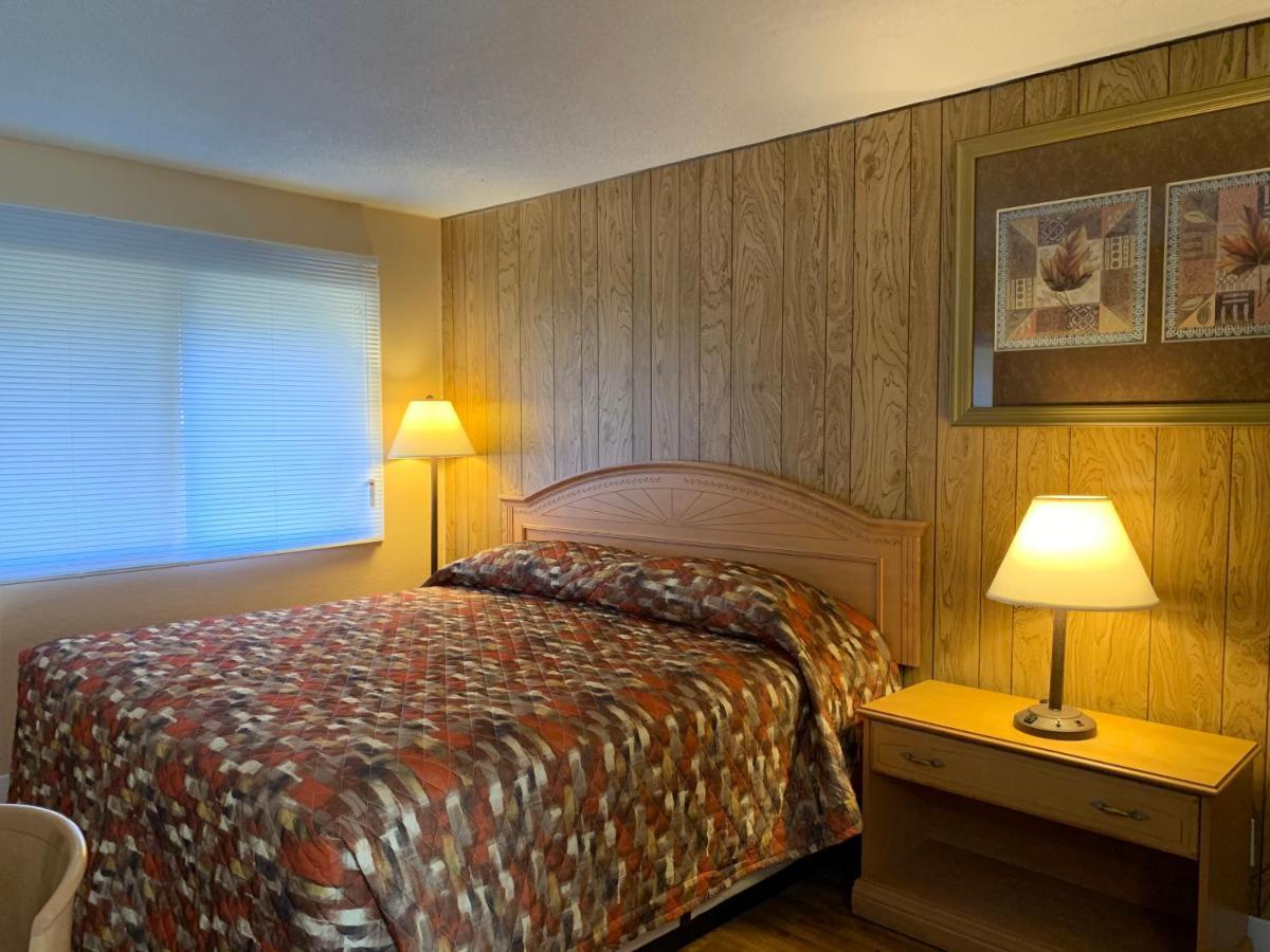 Green View Motel And Rv Park Greenwood ภายนอก รูปภาพ